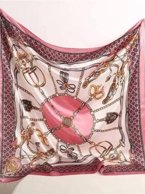 New Poly 20" X20" Square Scarf Pink Multicolored Floral Silk Blend
Material